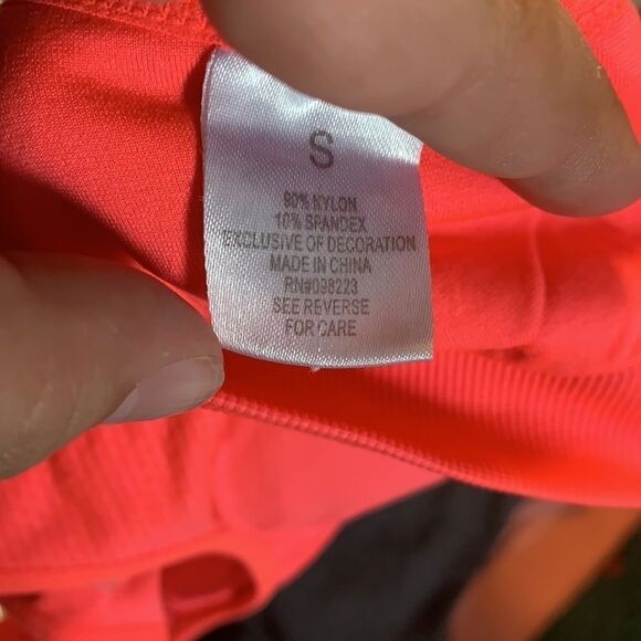 BCG / Low support sports bra / Size Small - Picture 6 of 7